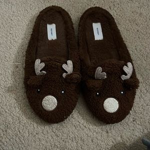 Brown reindeer slippers, size 8 - 9